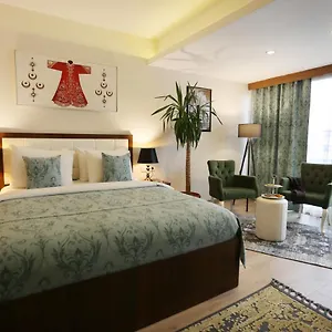 4* מלון Cebeci Grand